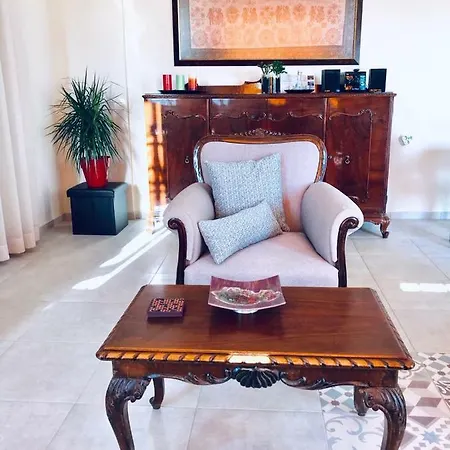 Marianthi's House Апартаменты *